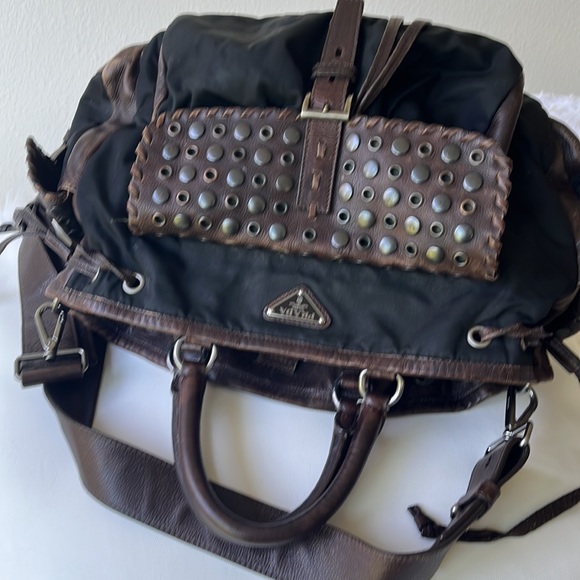 Prada Bag - Picture 3 of 7